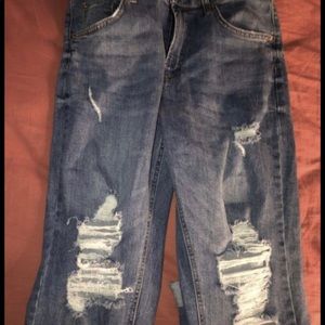 Mom jeans high waisted